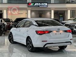 نیسان سێنترا